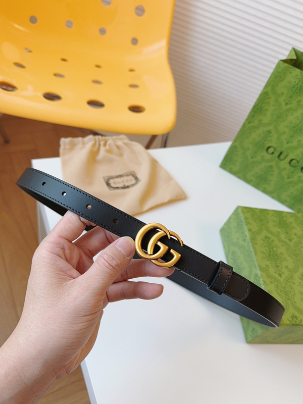 スーパーコピーグッチベルト正面デザイン